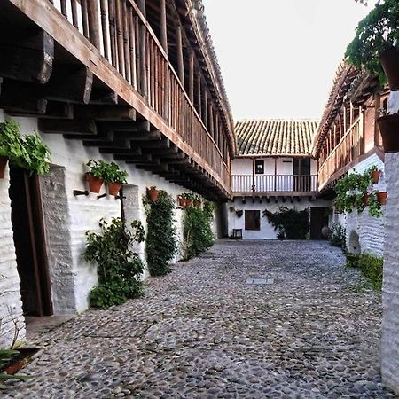 Apartamento Turistico Ohana Nani コルドバ エクステリア 写真
