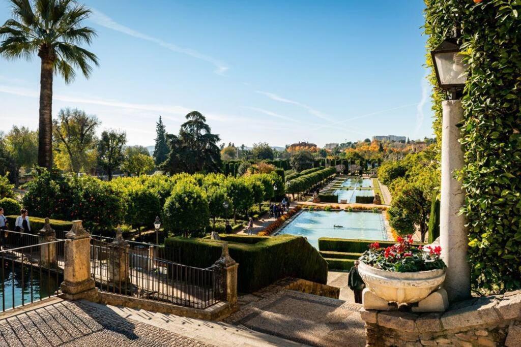 Apartamento Turistico Ohana Nani コルドバ エクステリア 写真